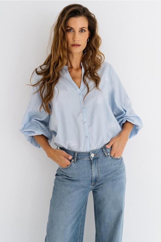 NINA BLOUSE SU25 20 308 LIGHT BLUE
